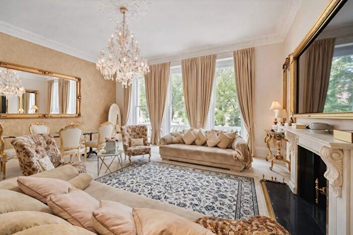 2 Bedroom Flat To Rent In Cromwell Rd, London, SW7