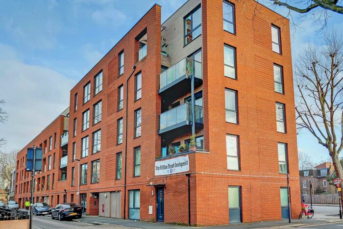 3 Bedroom Flat To Rent In McMillan Street, Deptford, London, SE8