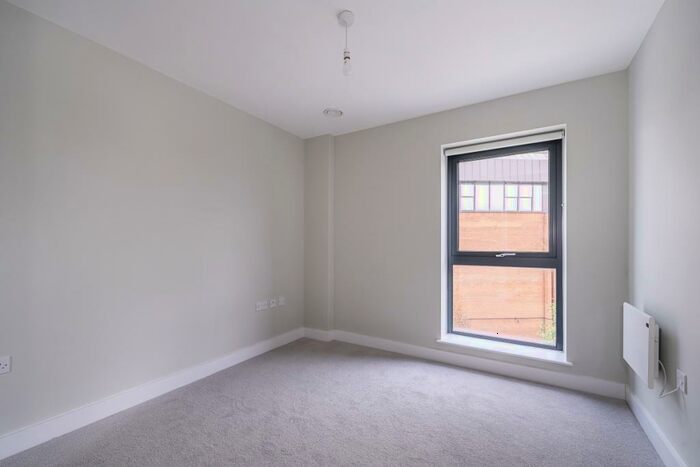 2 Bedroom Apartment To Rent In Market St Newbury, RG14