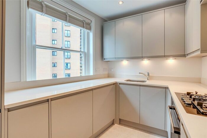 2 Bedroom Flat To Rent In Emperors Gate, South Kensington, London, SW7