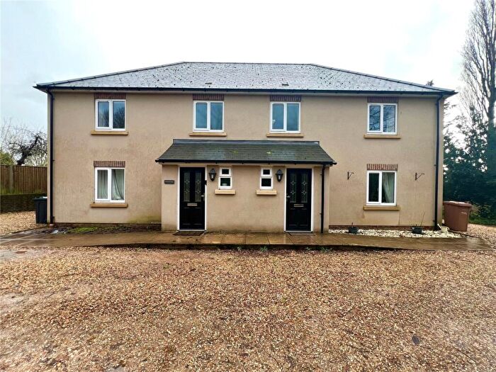 3 Bedroom Semi-Detached House To Rent In Winchester Hill, Romsey, Hampshire, SO51
