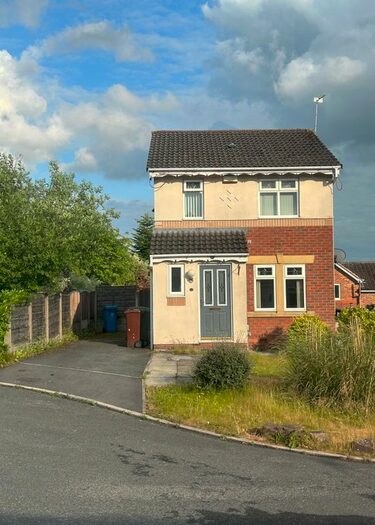 3 Bedroom Detached House To Rent In Hurstwood Close, Oldham, OL8