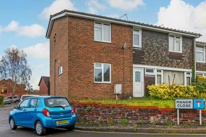 1 Bedroom End Of Terrace House To Rent In Manor Close, Winchester, SO23