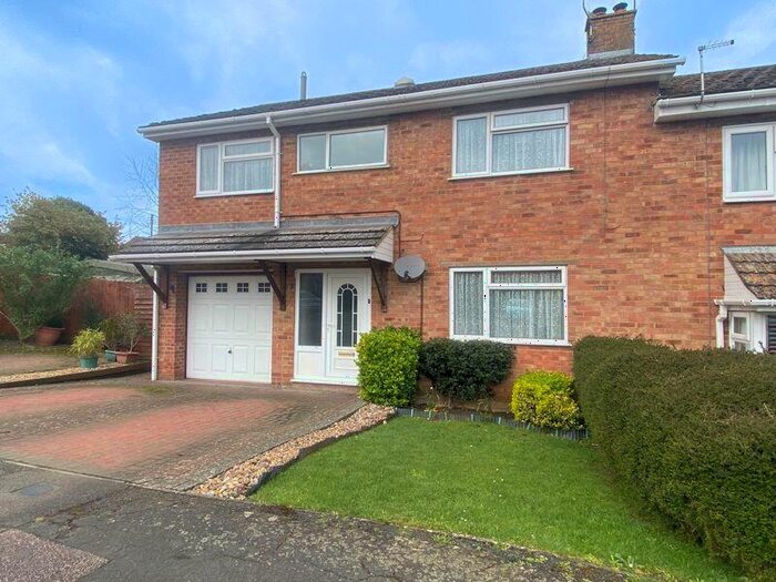 4 Bedroom Semi-Detached House For Sale In Bell Close, Drayton Parslow, MK17