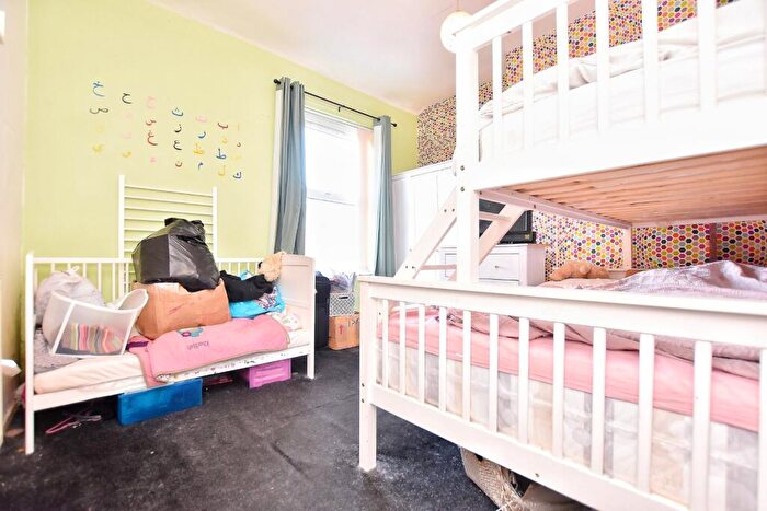 2 Bedroom End Of Terrace House For Sale In Copenhagen Street, Wardleworth, Rochdale, Greater Manchester, OL16