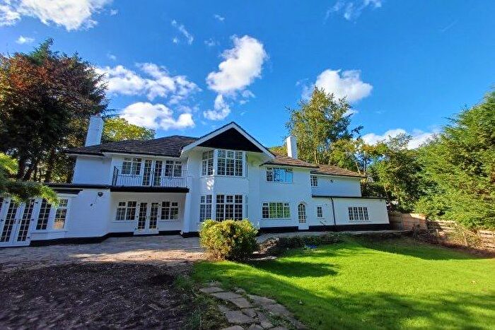 6 Bedroom Property To Rent In Chester Road, Knutsford, WA16