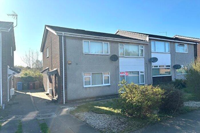 2 Bedroom Flat To Rent In Blair Terrace, Stenhousemuir, FK5