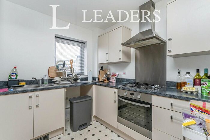 2 Bedroom Apartment To Rent In Foxtail Road, Waterlooville, PO7