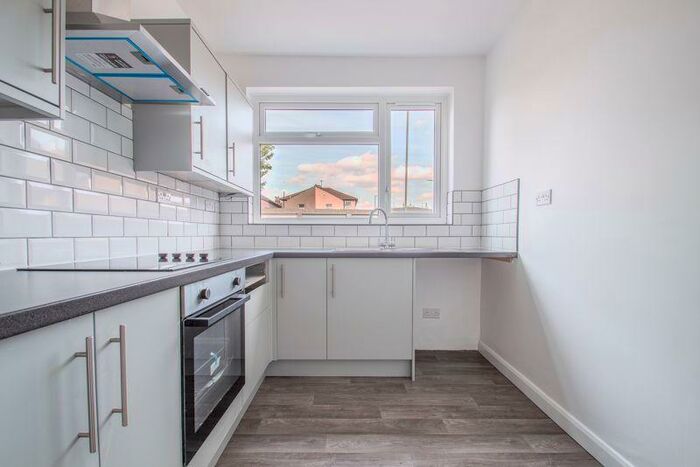 1 Bedroom Flat To Rent In Woolwich Road, Bexleyheath, DA7