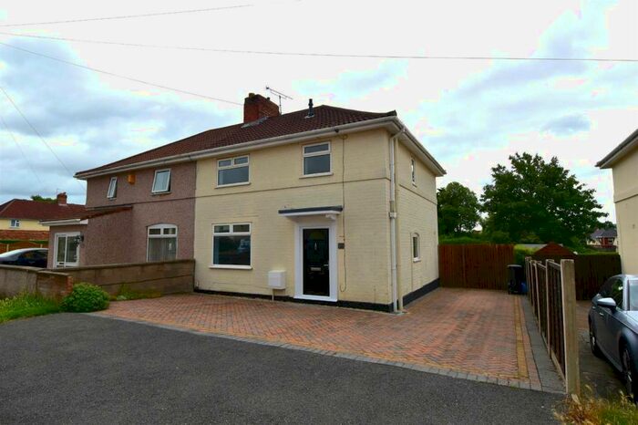 3 Bedroom Semi-Detached House To Rent In Crossways Road, Knowle Park, Bristol, BS4