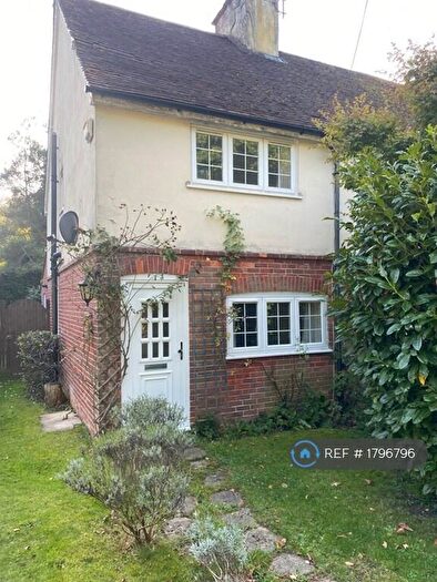 2 Bedroom End Of Terrace House To Rent In Northwood Cottages, Hindhead, GU26