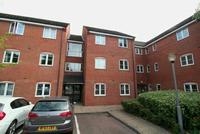 2 Bedroom Flat To Rent In Tomkinson Road, Nuneaton, CV10