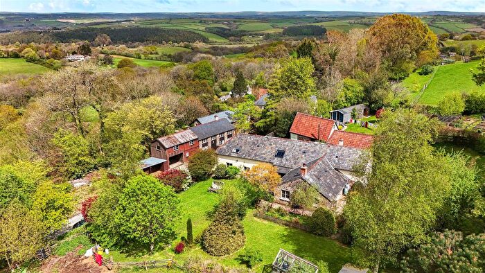 4 Bedroom Barn Conversion For Sale In High Bickington, Umberleigh, EX37