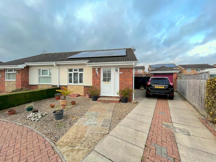 2 Bedroom Semi-Detached Bungalow To Rent In White Rose Way, Thirsk, YO7
