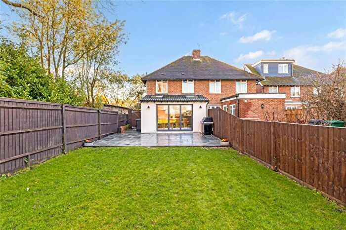 3 Bedroom Semi-Detached House For Sale In Keynor Lane, Sidlesham, Chichester, West Sussex, PO20