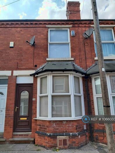 2 Bedroom Terraced House To Rent In St. Stephens Avenue, Nottingham, NG2