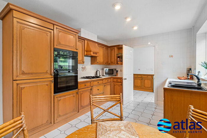 4 Bedroom Detached House For Sale In Gardenia Grove, Aigburth, L17