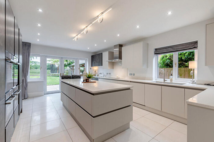5 Bedroom Detached House For Sale In Aston Lane Stone, Staffordshire, ST15