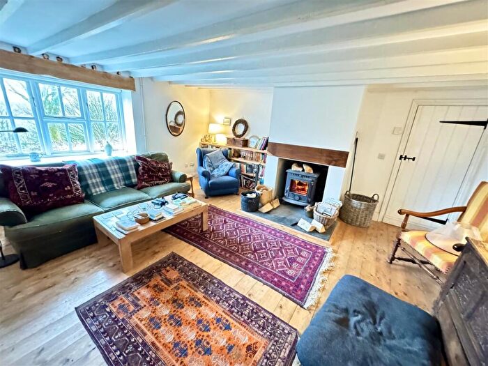 6 Bedroom Smallholding For Sale In Rhydcymerau, Llandeilo, SA19