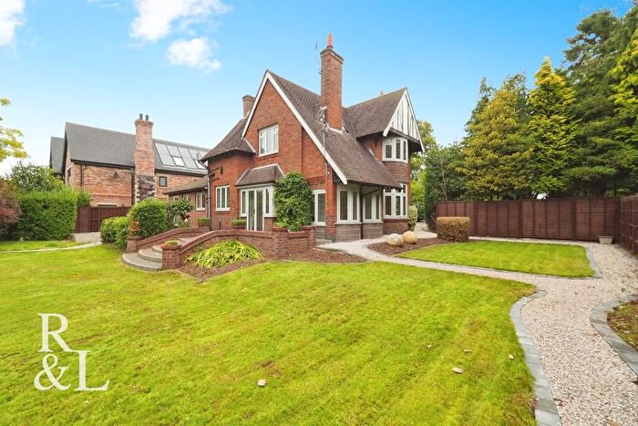 5 Bedroom Detached House For Sale In Measham Road, Ashby-De-La-Zouch, LE65