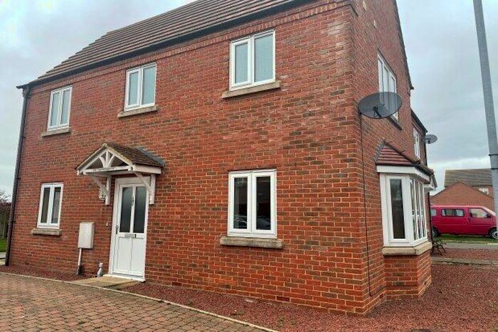 3 Bedroom Property To Rent In Bedford View, March, PE15