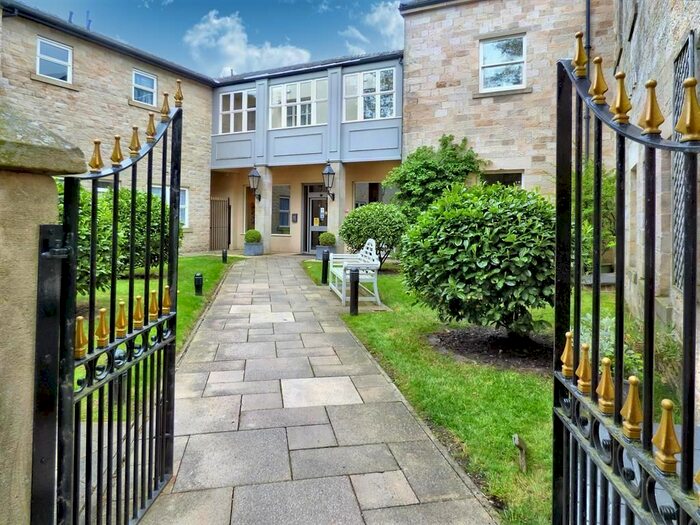 2 Bedroom Flat To Rent In Burnside House, Carleton Road, Skipton, BD23