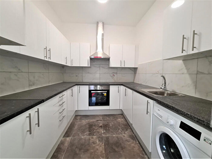 1 Bedroom Apartment To Rent In Kilburn High Road, London, NW6
