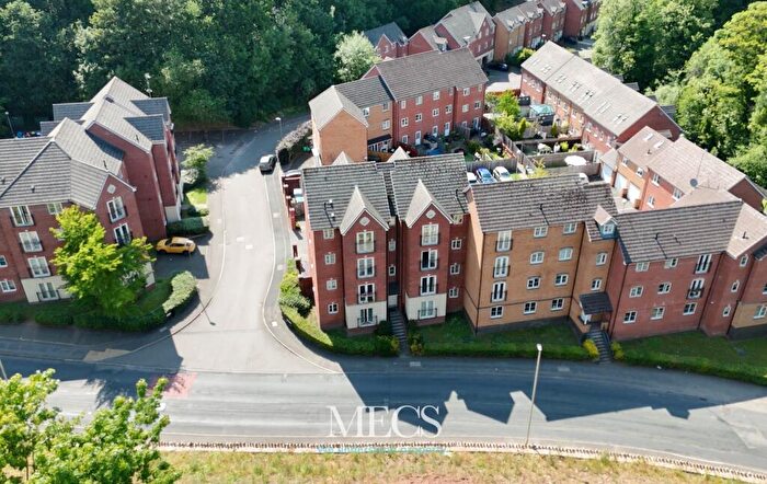 2 Bedroom Apartment For Sale In Belle Vale, Halesowen, West Midlands, B63