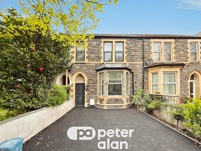 2 Bedroom Flat To Rent In Stacey Road, CF24