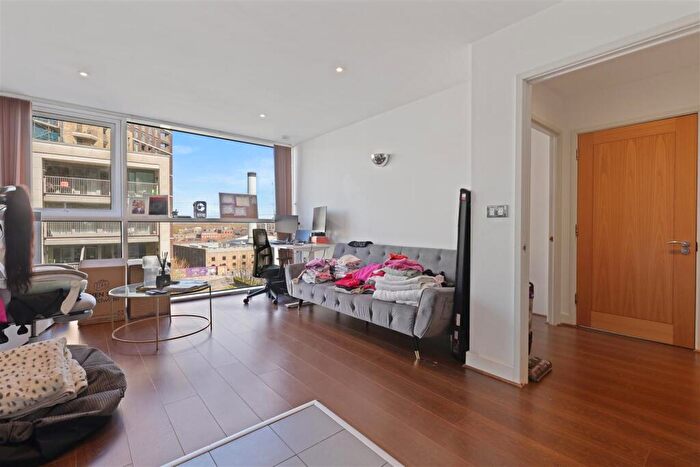 1 Bedroom Apartment To Rent In Capital East, Royal Victoria Dock, E16