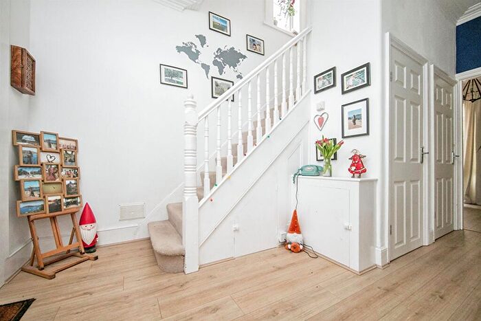 4 Bedroom Detached House For Sale In Beaconsfield Road, East Clacton, Clacton-On-Sea, CO15