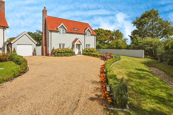 4 Bedroom Detached House For Sale In Mill Road, Badingham, Woodbridge, IP13