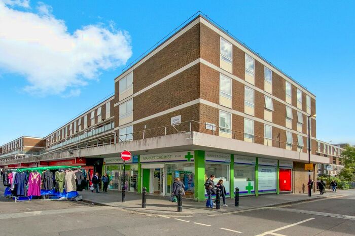 Studio To Rent In Church Street, London, NW8