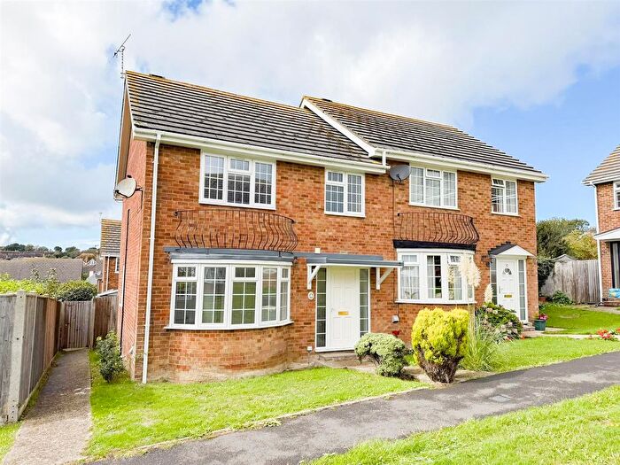 3 Bedroom Semi-Detached House To Rent In Links Drive, Bexhill, TN40