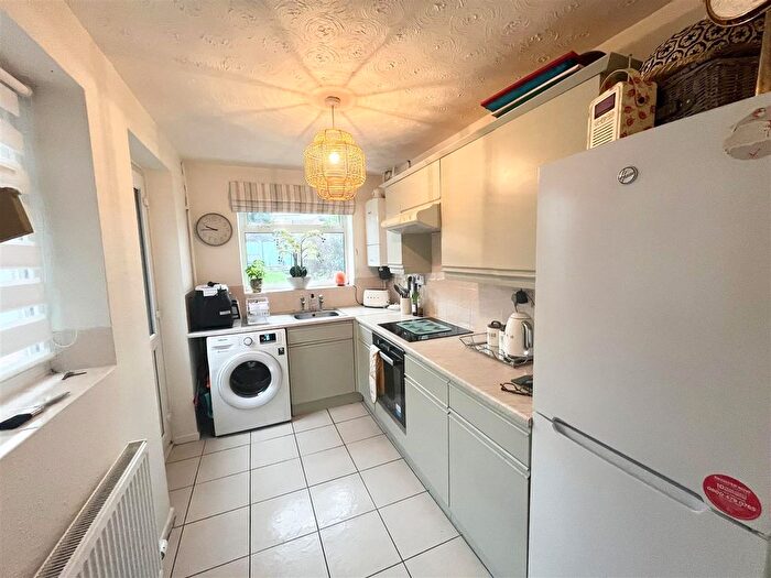2 Bedroom Cottage To Rent In Chapel Lane, Wilmslow, Cheshire, SK9