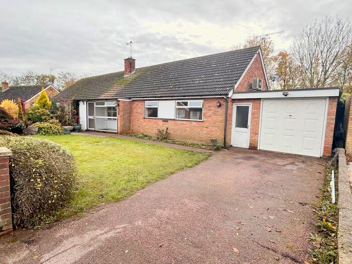 3 Bedroom Bungalow To Rent In Mackenzie Drive, Kesgrave, Ipswich, Suffolk, IP5