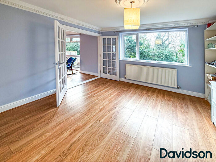 4 Bedroom Detached House For Sale In Malcolmson Close, Edgbaston, Birmingham, B15