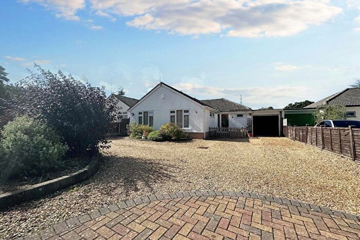 3 Bedroom Detached Bungalow For Sale In Ferndown, BH22