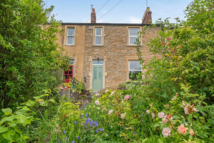 3 Bedroom Terraced House For Sale In The Retreat, Frome, BA11