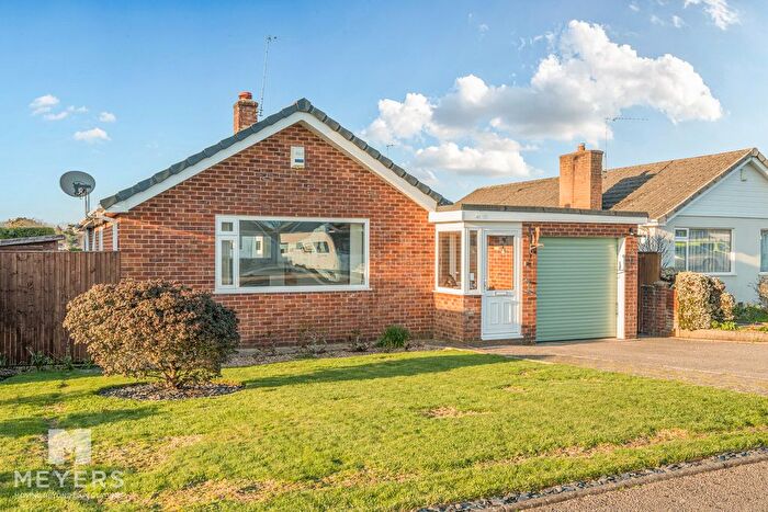 3 Bedroom Bungalow For Sale In Mimosa Avenue, Wimborne, BH21