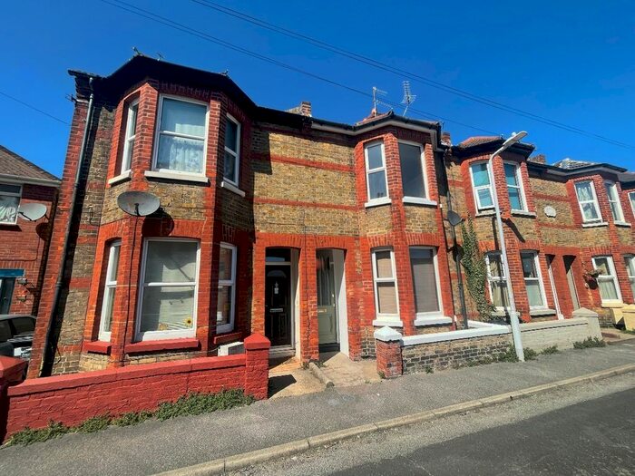 3 Bedroom Terraced House To Rent In Beresford Road, Ramsgate, CT11