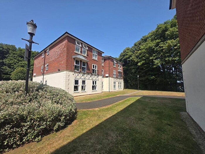 2 Bedroom Flat For Sale In Mariner Avenue, Edgbaston, Birmingham, B16