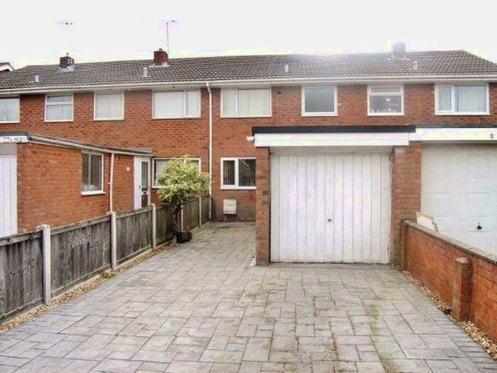 3 Bedroom Terraced House To Rent In Overwood Lane, Chester, CH1