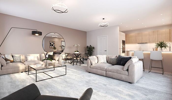 4 Bedroom Detached House For Sale In Green Walk, Standish, GL10