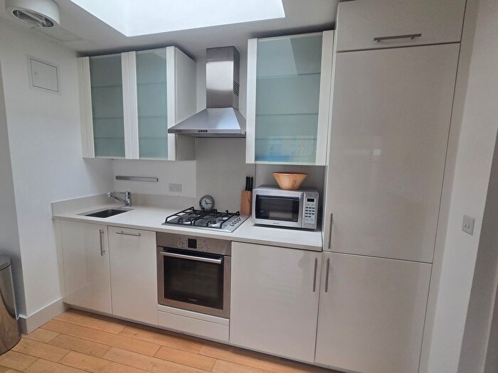 1 Bedroom Flat To Rent In Flat Union Street, London, London, SE1