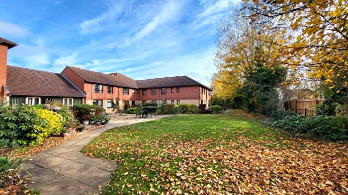 1 Bedroom Apartment For Sale In Eastfield Road, Peterborough, PE1