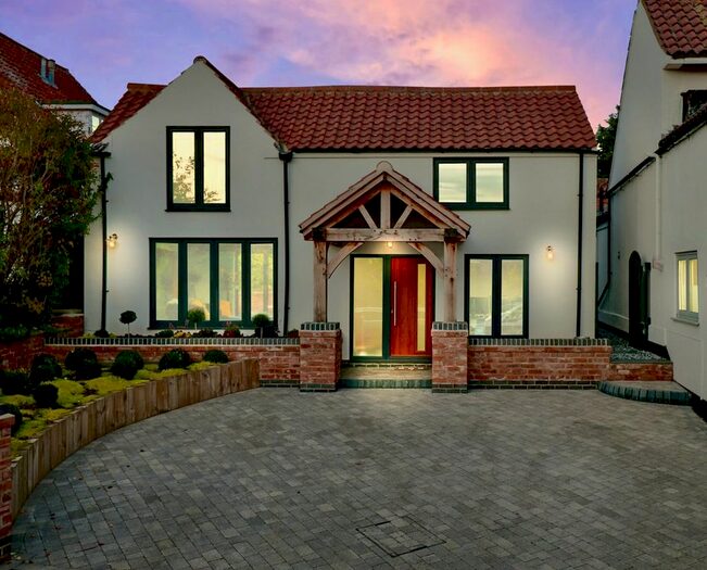 3 Bedroom Detached House For Sale In Radcliffe Road, Cropwell Butler, Nottingham NG12