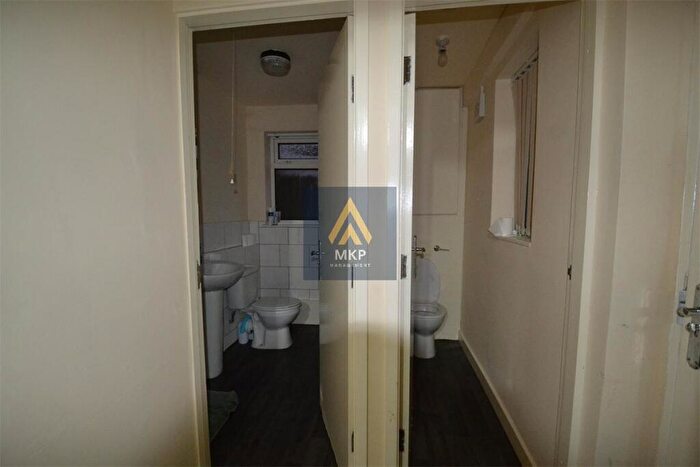 5 Bedroom Terraced House To Rent In Milner Road, Selly Oak, B29