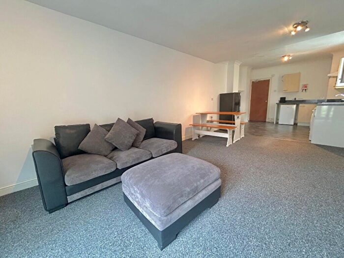 3 Bedroom House Of Multiple Occupation To Rent In Glynrhondda Street, Cardiff(City), CF24