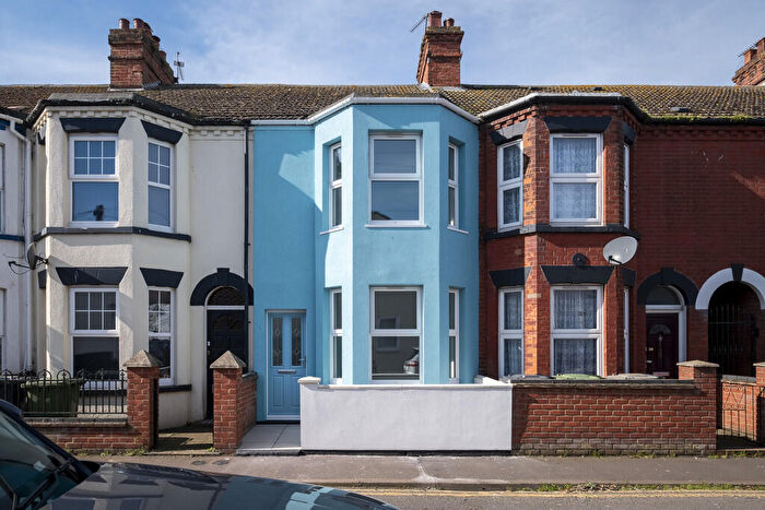 3 Bedroom Terraced House For Sale In Havelock Road, Great Yarmouth, NR30
